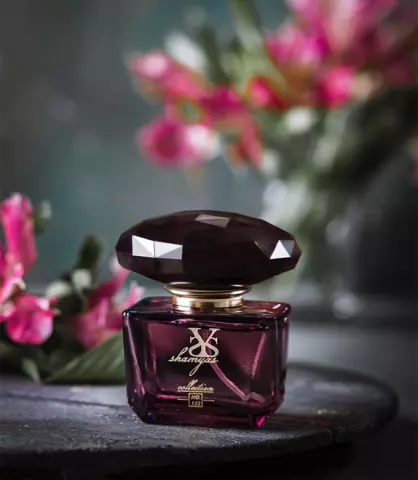 عطر مینیاتوری ادوپرفیوم رایحه ورساچه کریستال نویر طبع شیرین...
